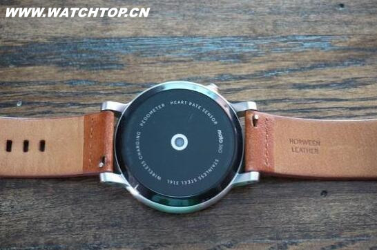 Moto 360 2015版：更漂亮續(xù)航提升很實用 Moto 360 手表 熱點動態(tài)  第5張